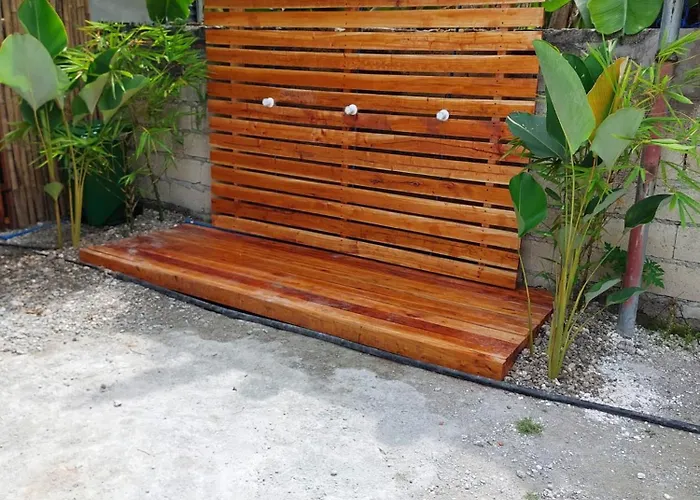 The Backyard Hostel *